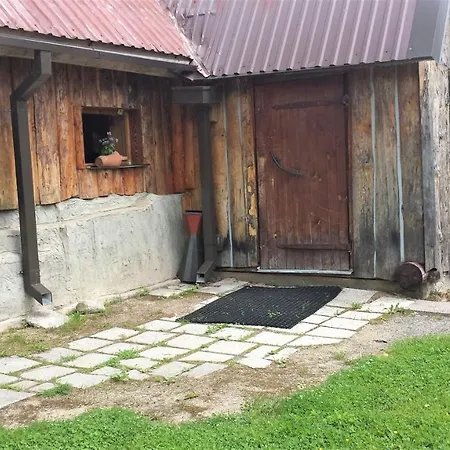 منتزه العطل Kortsimaja Myza Kastre