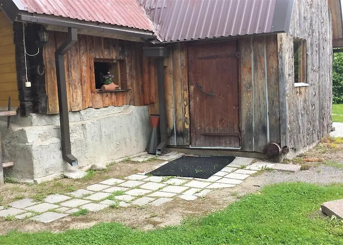 פארק נופש Kortsimaja Myza Kastre