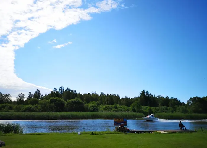 Kortsimaja Myza Kastre